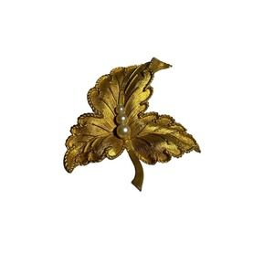 Brushed Gold Tone Leaf Brooch Pin Faux Pearl Ornate Fall Autumn Maple Vintage